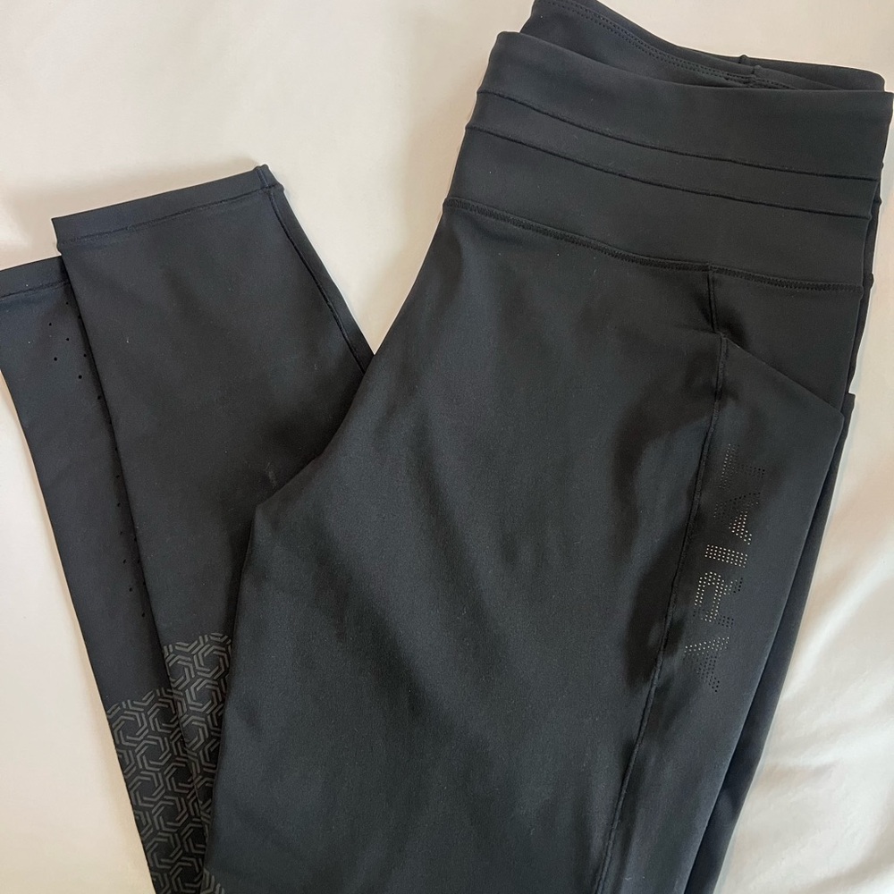 Black Leggings with Side Detail